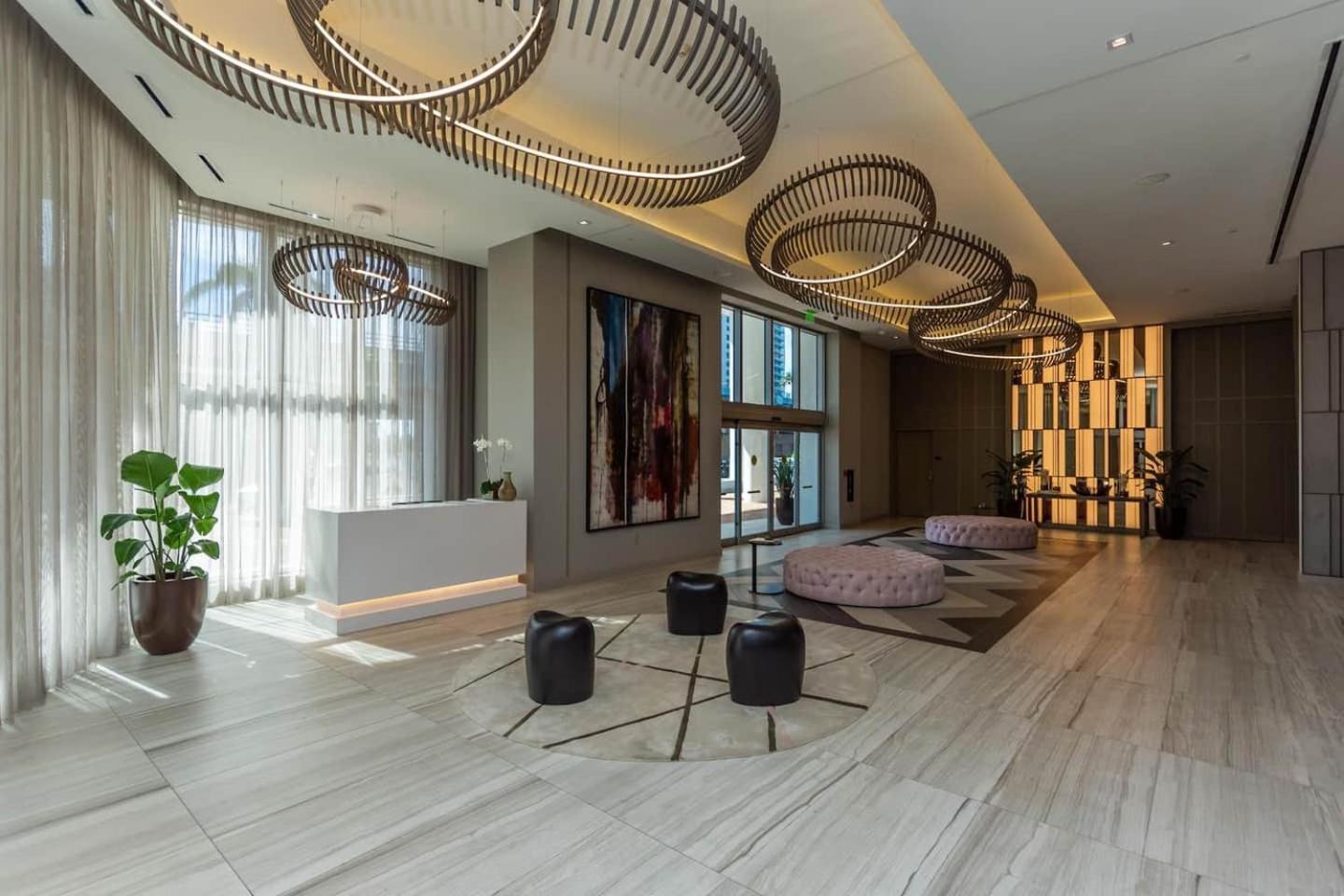 Amazing Apartments At H Beach House Hollywood Eksteriør bilde