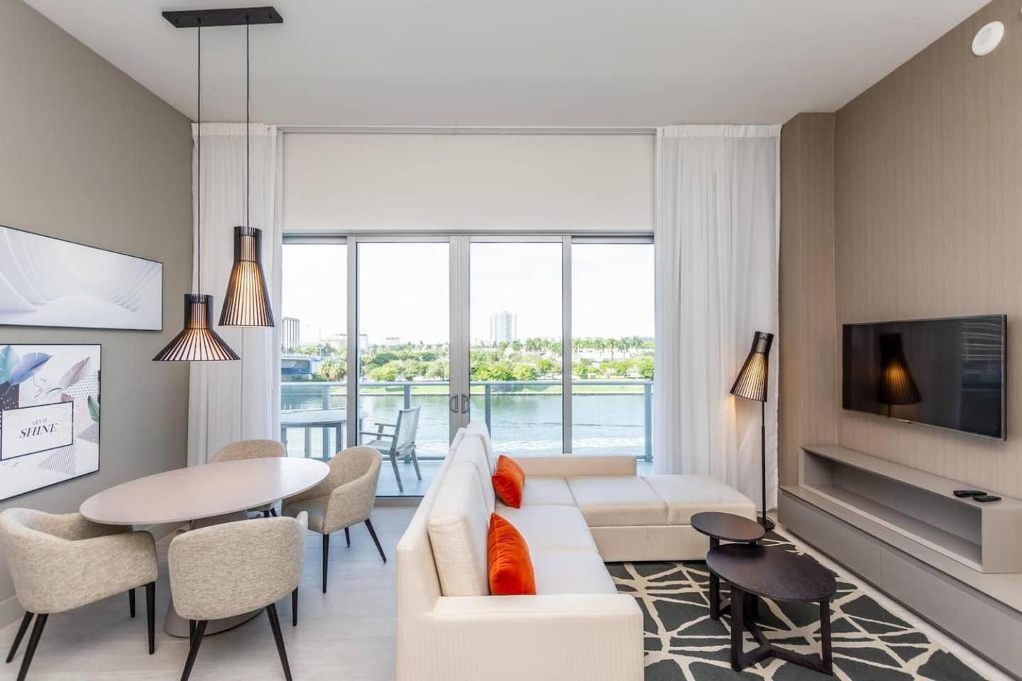 Amazing Apartments At H Beach House Hollywood Eksteriør bilde