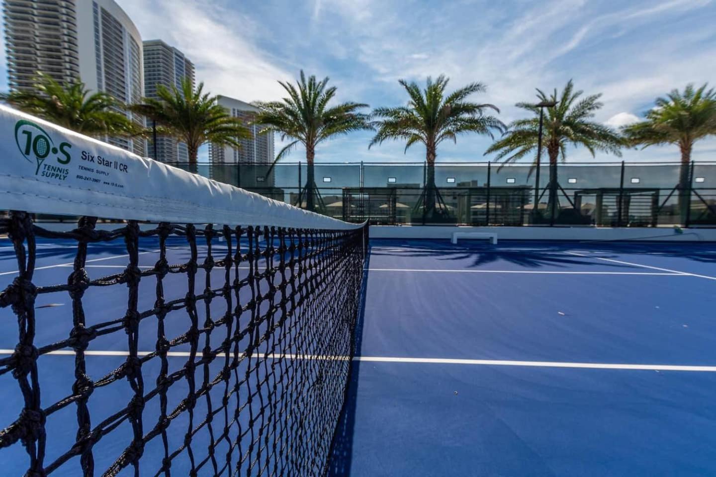 Amazing Apartments At H Beach House Hollywood Eksteriør bilde