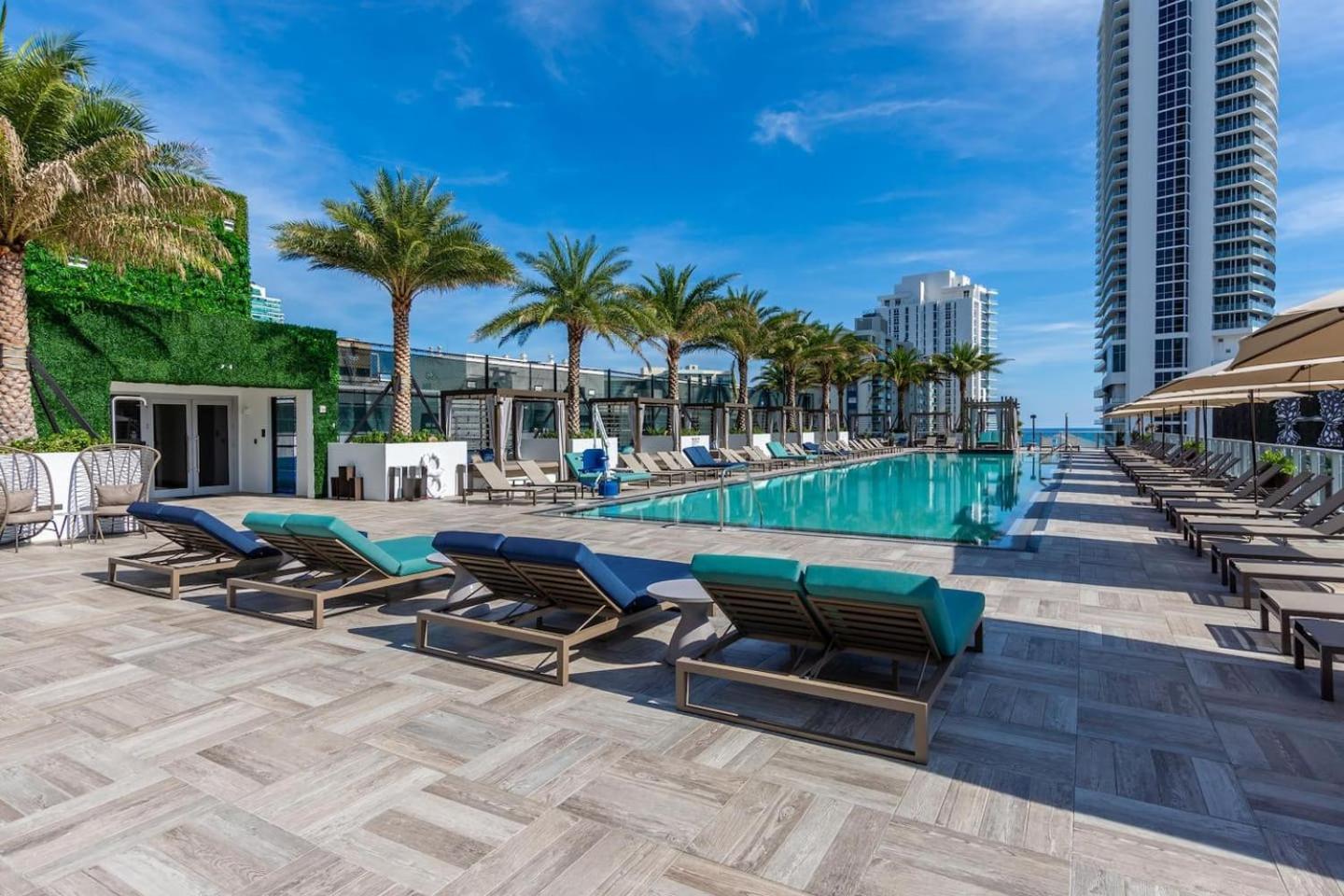 Amazing Apartments At H Beach House Hollywood Eksteriør bilde