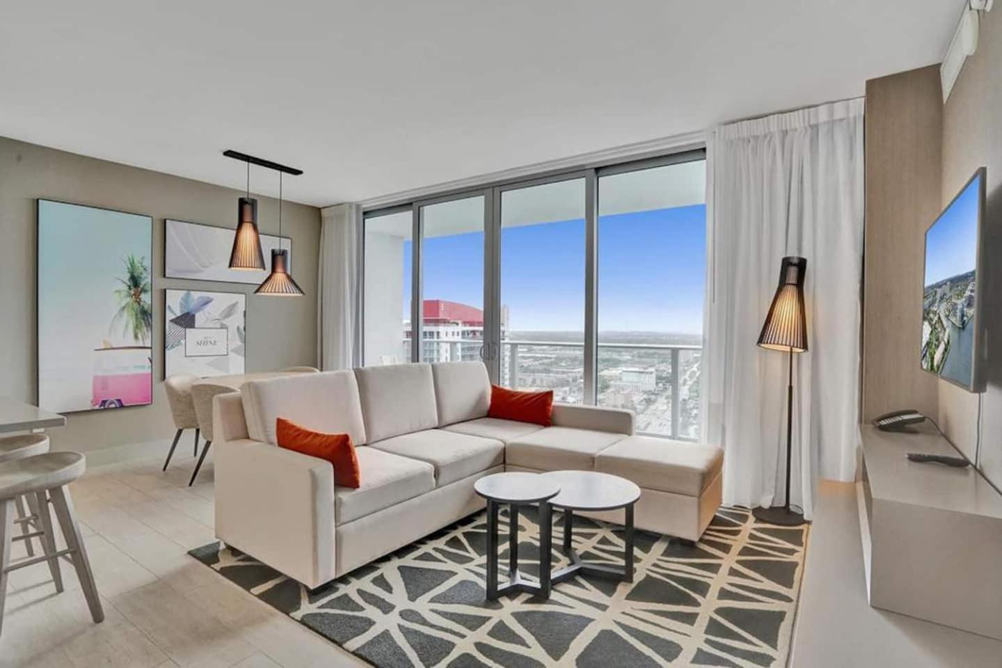 Amazing Apartments At H Beach House Hollywood Eksteriør bilde