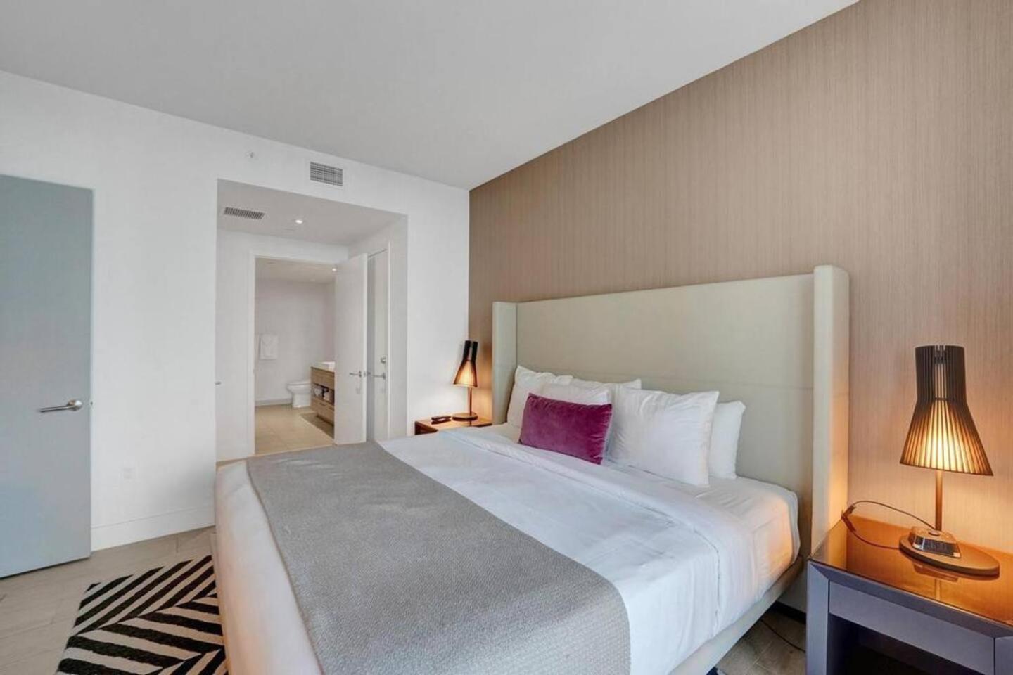 Amazing Apartments At H Beach House Hollywood Eksteriør bilde